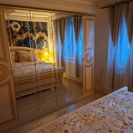 Vannet Villa *